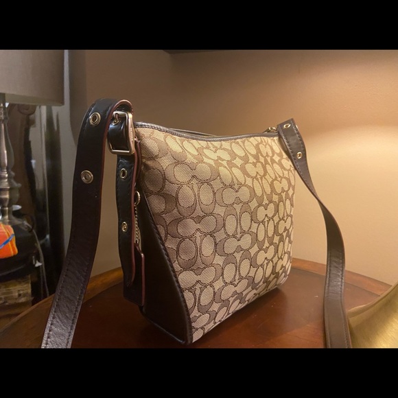 Coach handbag - Picture 2 of 4